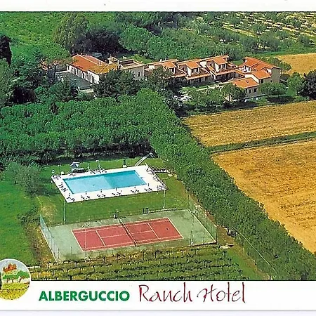 Ranch Hotel 3*