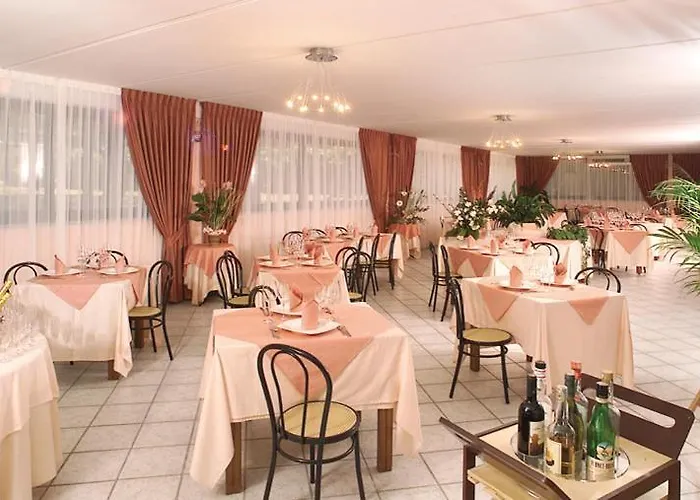 Ranch Hotel 3*